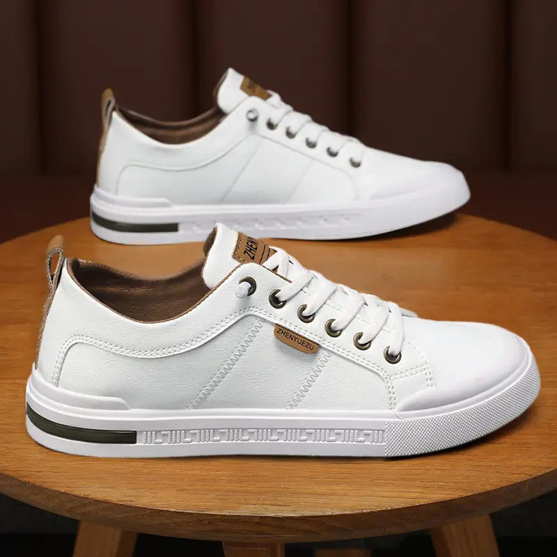 calzado blancos con detalles Caqui "ZGRYF"